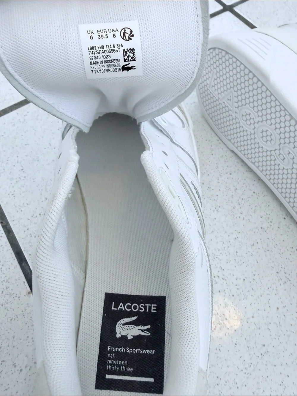 Lacoste Sneakers Women’s Casual Shoes – Excellent Condition